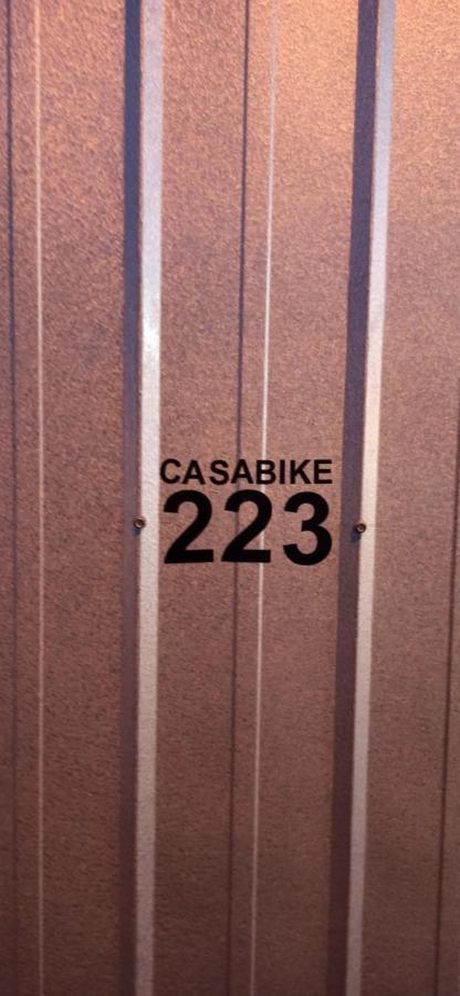 プンタアレナス Casa Bikeホステル エクステリア 写真